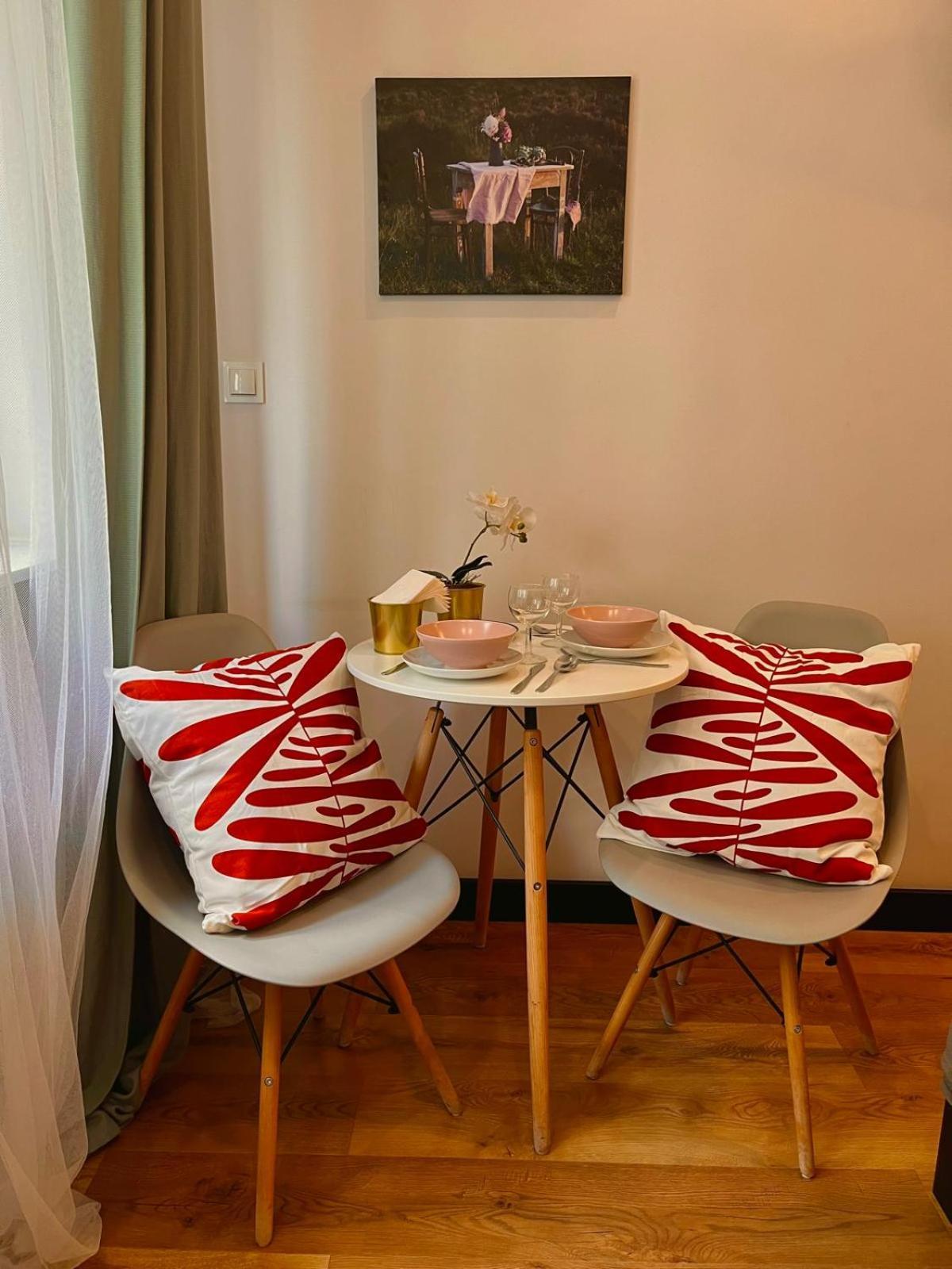 Special 1 Bed Room Condo Warszawa Center Dış mekan fotoğraf
